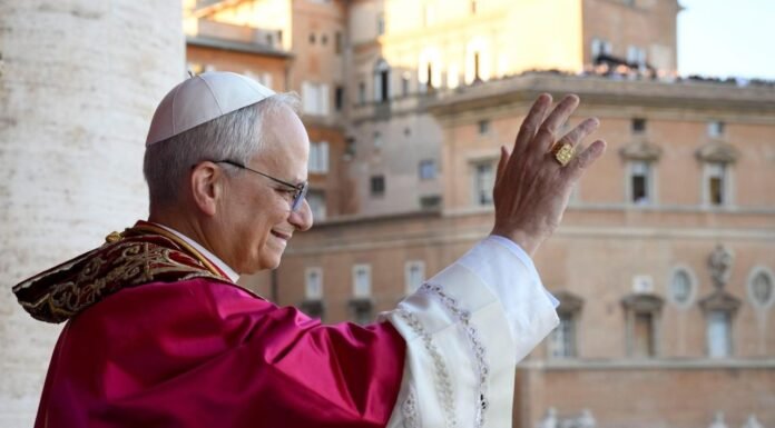 Leão XIV: a Igreja seja capaz de dialogar com os tempos que mudam