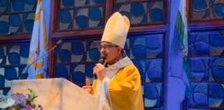 Festa da Padroeira reúne fiéis em mais uma noite de fé, oração e alegria